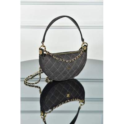 Chanel Chain Clutch