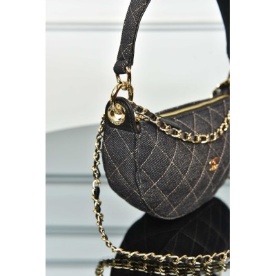 Chanel Chain Clutch