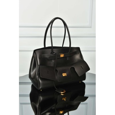 Balenciaga Women's Bel Air Medium Carry All Bag