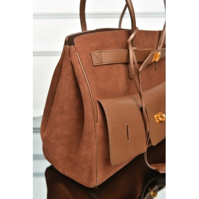 Balenciaga Women's Bel Air Medium Carry All Bag