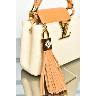 Louis Vuitton Capucines Mini