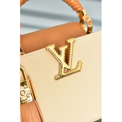 Louis Vuitton Capucines Mini