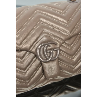 Gucci GG Marmont Medium Shoulder Bag