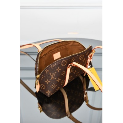 Louis Vuitton Squire East West