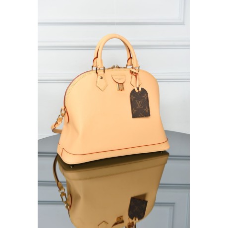 Louis Vuitton Alma PM