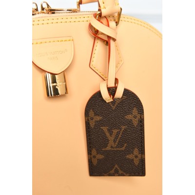 Louis Vuitton Alma PM