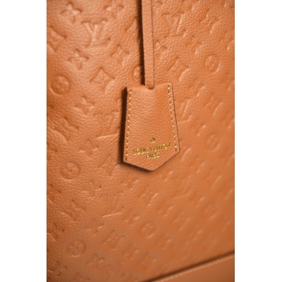 Louis Vuitton Alma GM