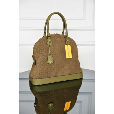 Louis Vuitton Alma GM