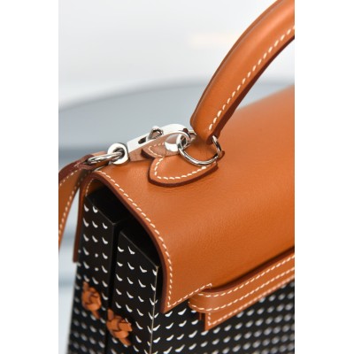 Hermes Kelly Wood