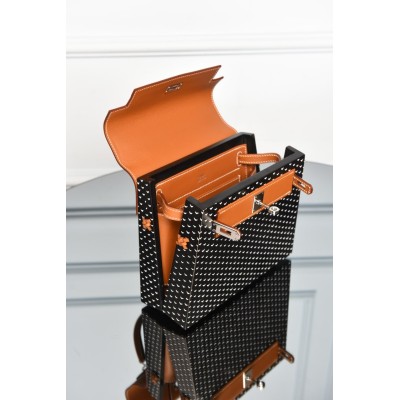 Hermes Kelly Wood