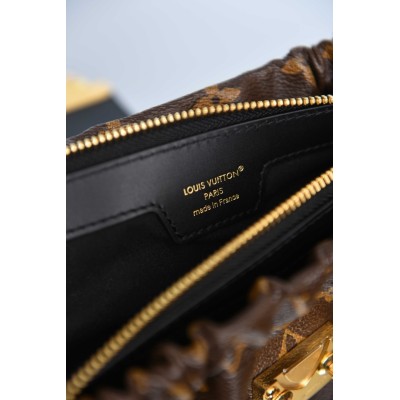 Louis Vuitton Pochette Sling PM