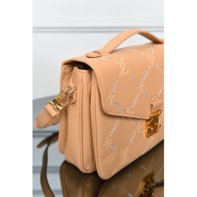 Louis Vuitton Pochette Metis