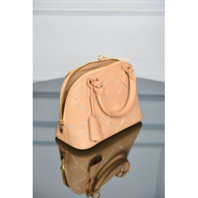Louis Vuitton Alma BB