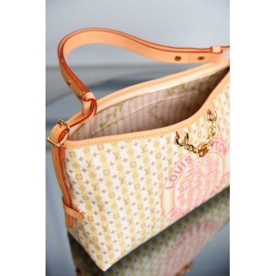 Louis Vuitton CarryAll East West