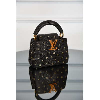 Louis Vuitton Capucines Mini