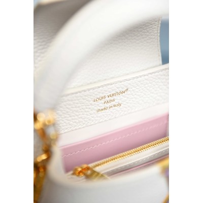 Louis Vuitton Capucines Mini