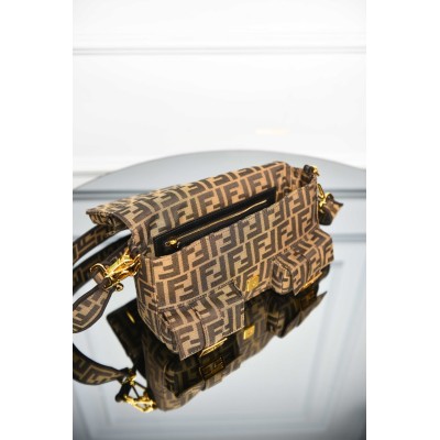 Fendi Multipocket Baguette Bag