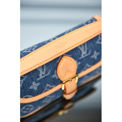 Louis Vuitton Diane Nano