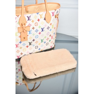 Louis Vuitton LV x TM Neverwoof Dog Bag