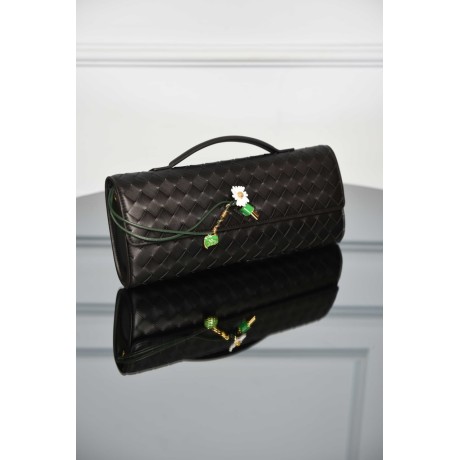 Bottega Veneta Long Clutch Andiamo