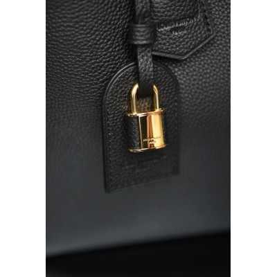 Louis Vuitton Capucines GM Souple