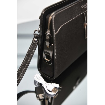 Hermes Clutch