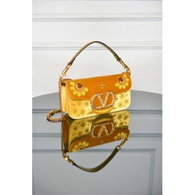 Valentino Garavani Loco Bag