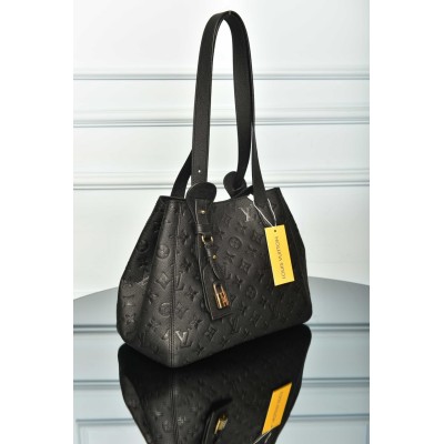 Louis Vuitton All in One PM