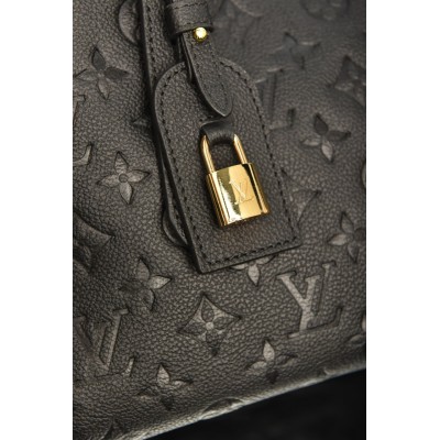 Louis Vuitton All in One PM
