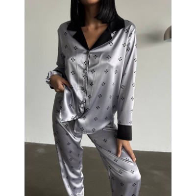 Lüks Pijama Takımı Toka
