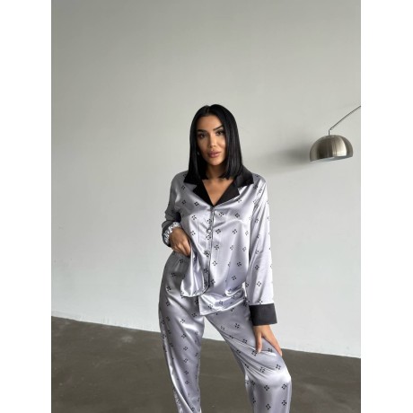 Lüks Pijama Takımı Toka