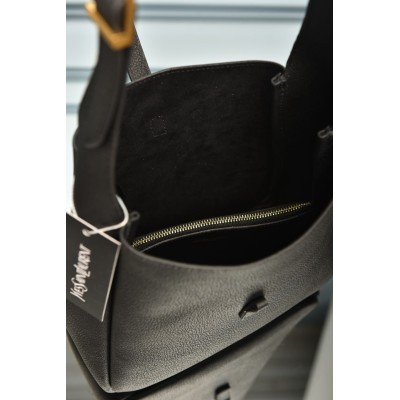 Saint Laurent LE 5 A 7 Supple Small Grained Leather