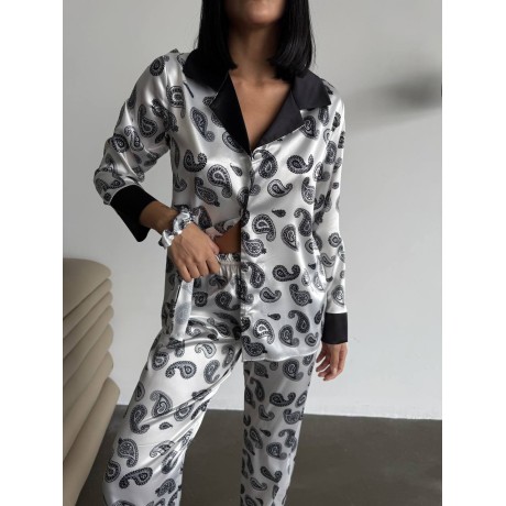 Lüks Pijama Takımı Toka
