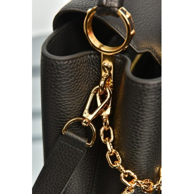 Louis Vuitton Capucines BB