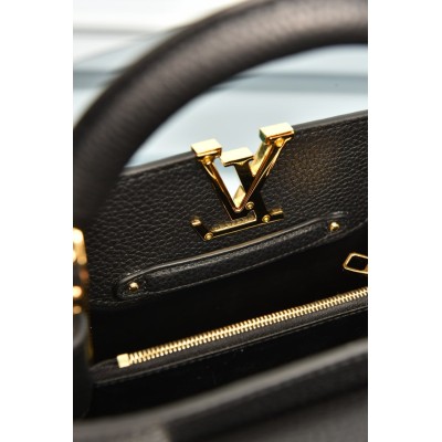 Louis Vuitton Capucines BB