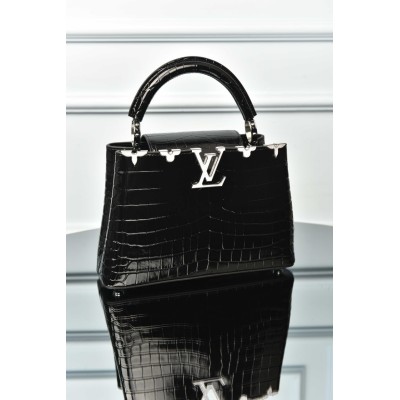Louis Vuitton Capucines BB