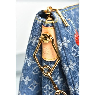 Louis Vuitton Coussin PM