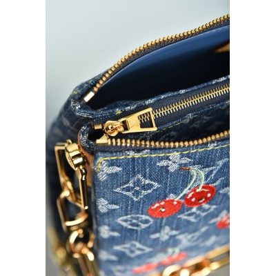 Louis Vuitton Coussin PM