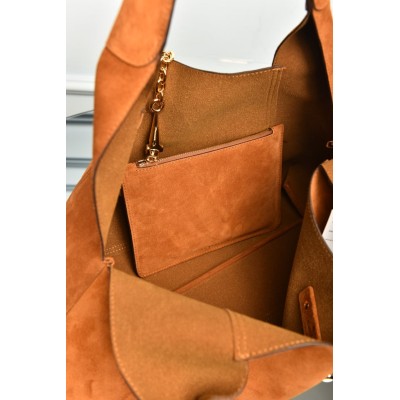 Gucci Softbit Maxi Shoulder Bag