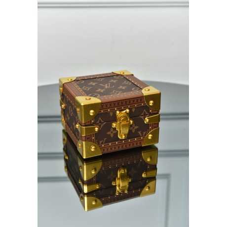 Louis Vuitton Coffrett Tresor