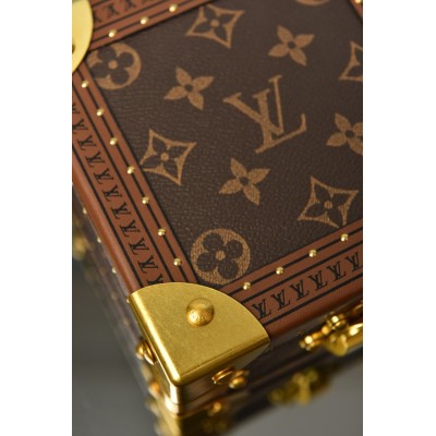 Louis Vuitton Coffrett Tresor