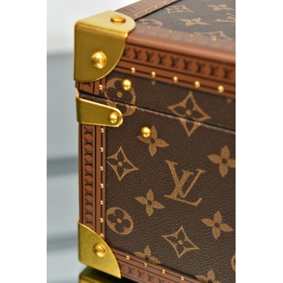 Louis Vuitton Coffrett Tresor
