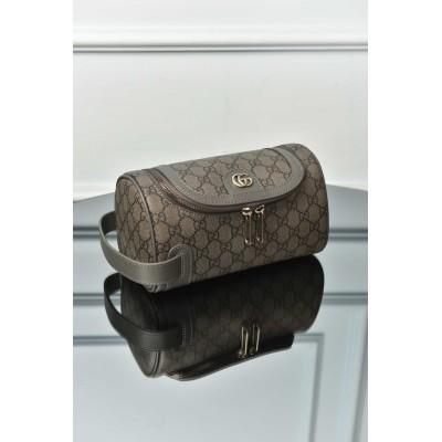 Gucci GG Supreme Toiletry Case