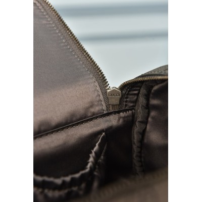 Gucci GG Supreme Toiletry Case