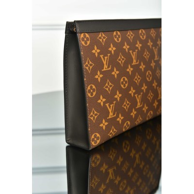 Louis Vuitton Pochette Voyage MM