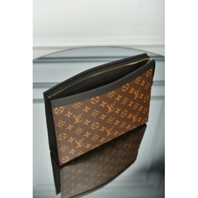 Louis Vuitton Pochette Voyage MM