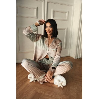 Lüks Pijama Takımı Toka