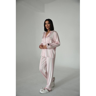 Lüks Pijama Takımı Toka