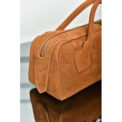 Alaia Le Teckel Clutch