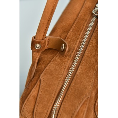 Alaia Le Teckel Clutch